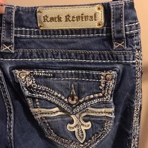 Rock Revival size 28